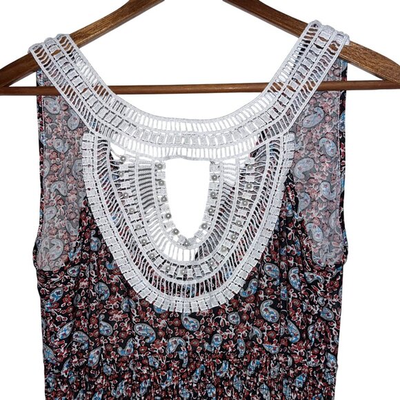 Womens Sleeveless Bohemian Maxi Dress With Crochet Neckline & Paisley Print - Picture 2 of 8